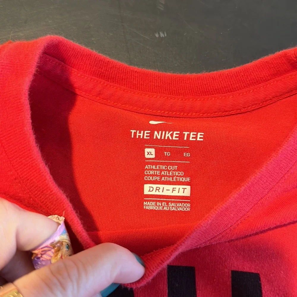 Nike all time beast tee